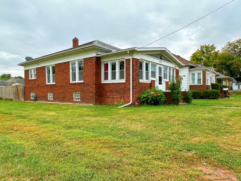 1121 E MAIN Street Streator IL 61364