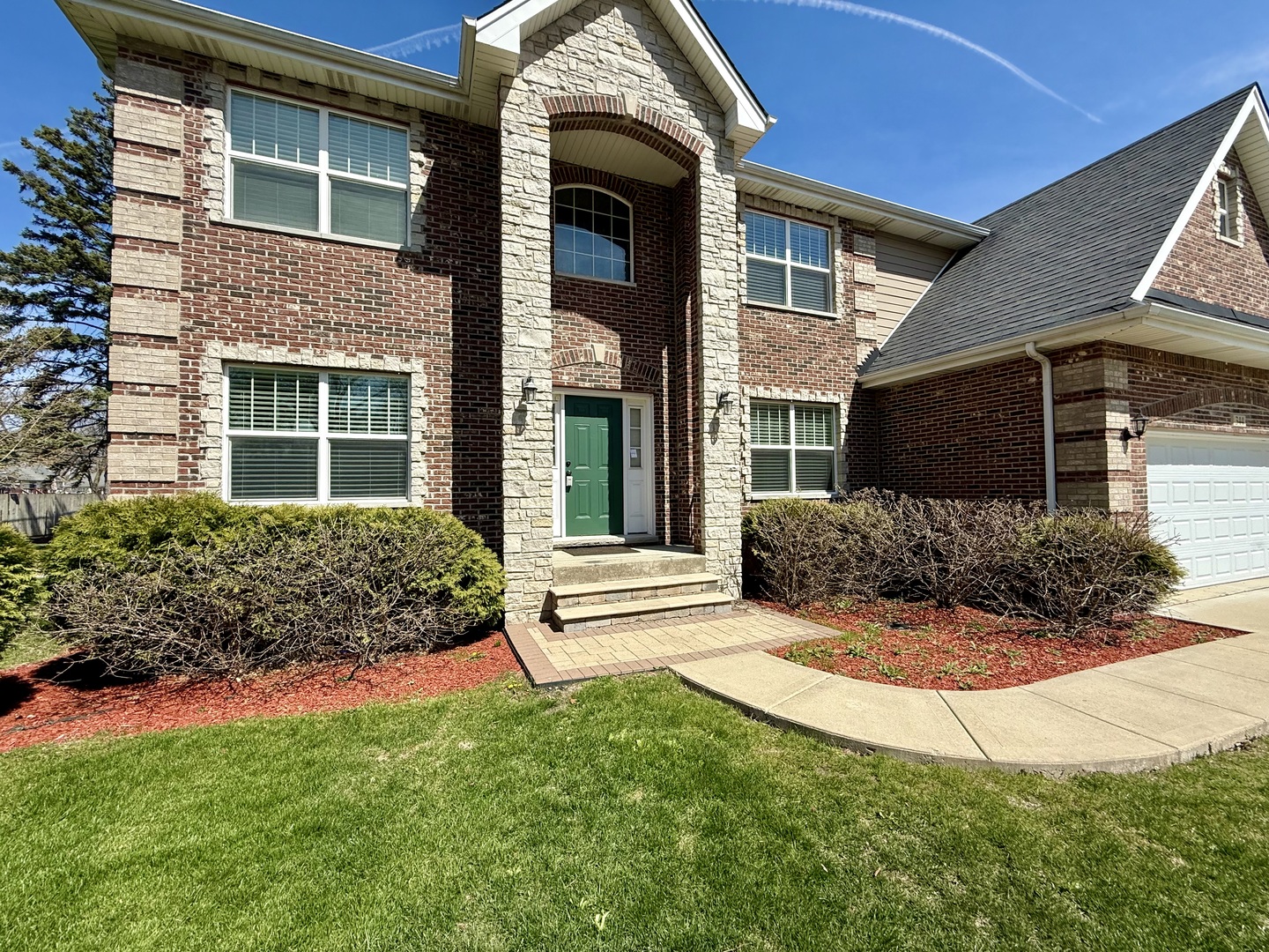 344 E Goebel Drive