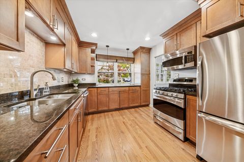 Tiny photo for 465 E Hillside Road, Naperville, IL 60540 (MLS # 12492534)