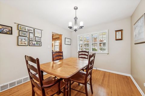 Tiny photo for 465 E Hillside Road, Naperville, IL 60540 (MLS # 12492534)