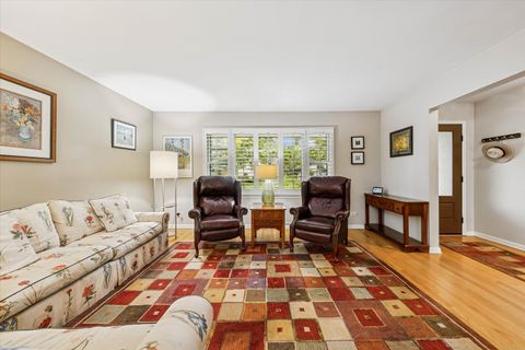 Tiny photo for 465 E Hillside Road, Naperville, IL 60540 (MLS # 12492534)