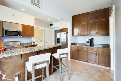 Tiny photo for 2041 W FARWELL Avenue #2E, Chicago, IL 60645 (MLS # 12603889)