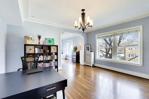 Tiny photo for 2041 W FARWELL Avenue #2E, Chicago, IL 60645 (MLS # 12603889)
