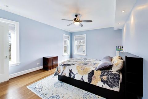 Tiny photo for 2041 W FARWELL Avenue #2E, Chicago, IL 60645 (MLS # 12603889)