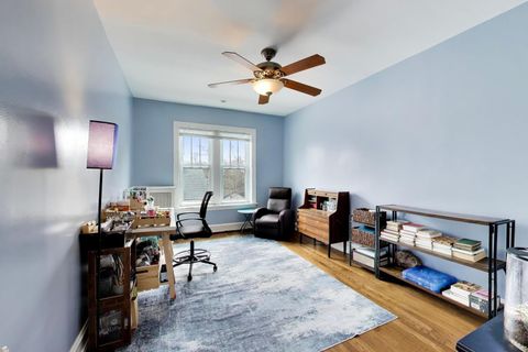 Tiny photo for 2041 W FARWELL Avenue #2E, Chicago, IL 60645 (MLS # 12603889)