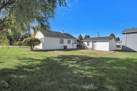 Tiny photo for 1071 E Broadway Street, Bradley, IL 60915 (MLS # 12783081)