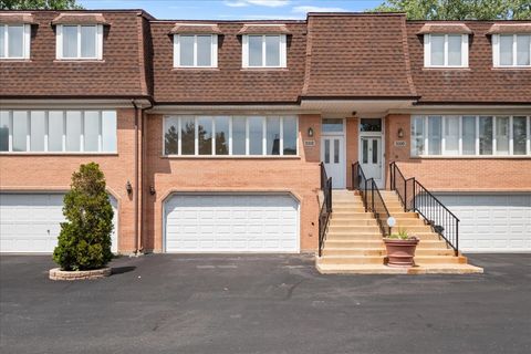 5332 Fairview Lane Skokie IL 60077