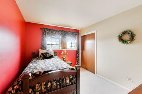 Tiny photo for 1111 E Greenwood Drive, Mount Prospect, IL 60056 (MLS # 12590663)