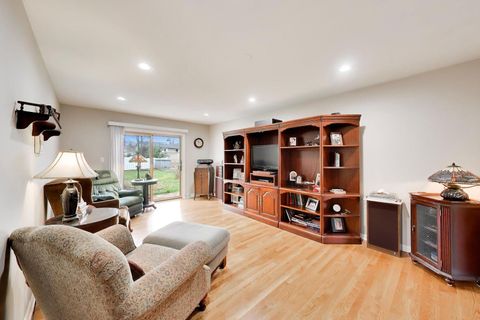 Tiny photo for 1111 E Greenwood Drive, Mount Prospect, IL 60056 (MLS # 12590663)