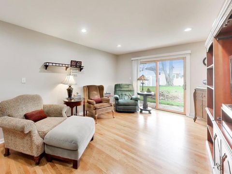 Tiny photo for 1111 E Greenwood Drive, Mount Prospect, IL 60056 (MLS # 12590663)