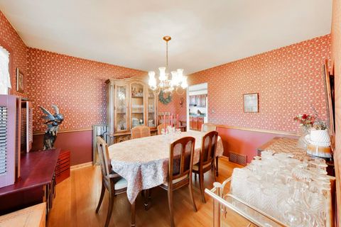 Tiny photo for 1111 E Greenwood Drive, Mount Prospect, IL 60056 (MLS # 12590663)