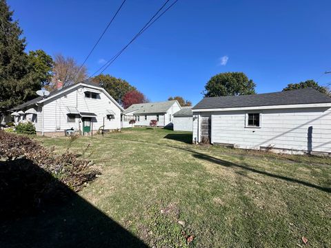 Tiny photo for 507 W 12th Street, Sterling, IL 61081 (MLS # 12505633)