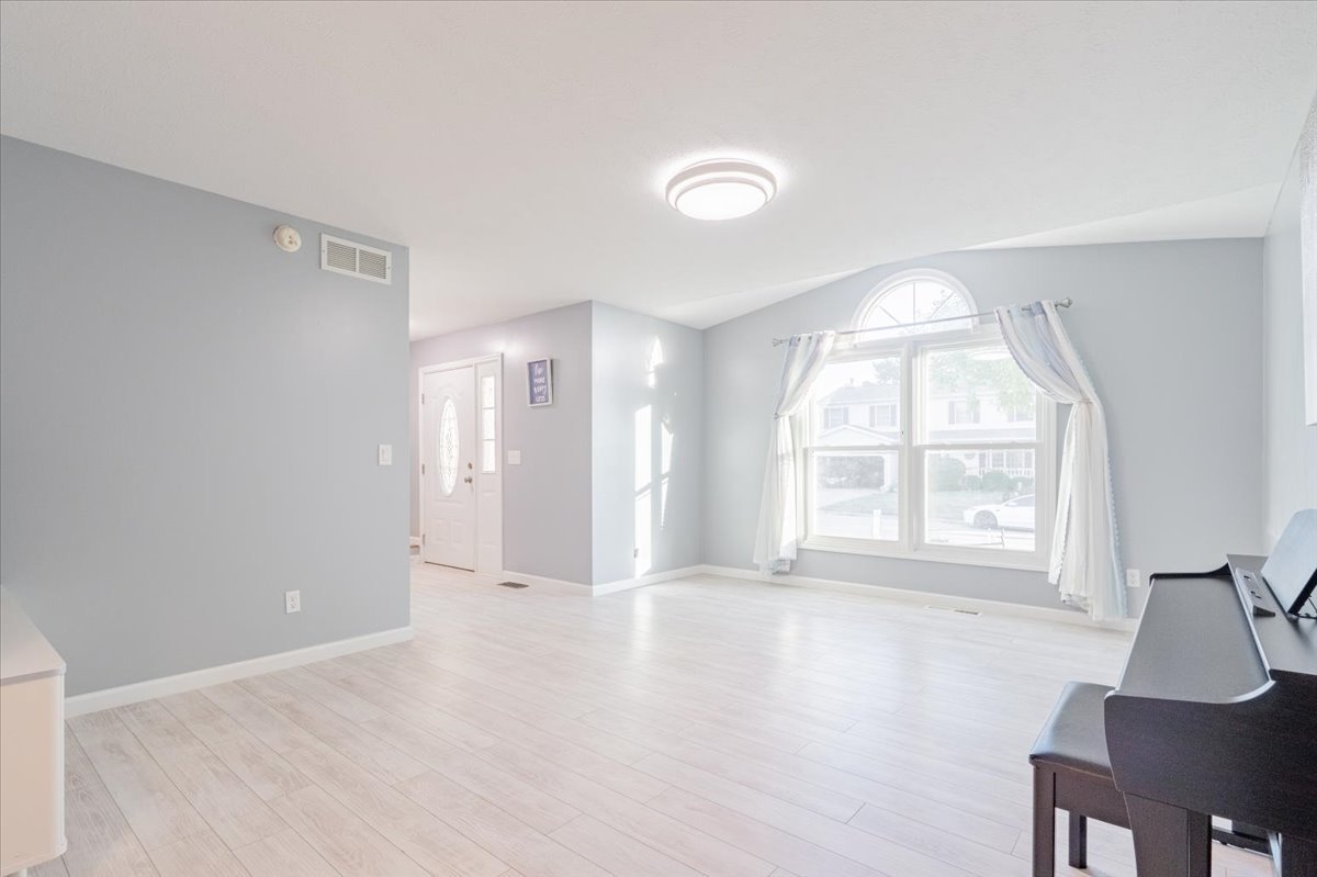 1314 Lismore Lane