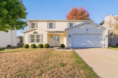 Photo of 1314 Lismore Lane, Normal, IL 61761 (MLS # 12499674) Photo of 1314 Lismore Lane, Normal, IL 61761 (MLS # 12499674)