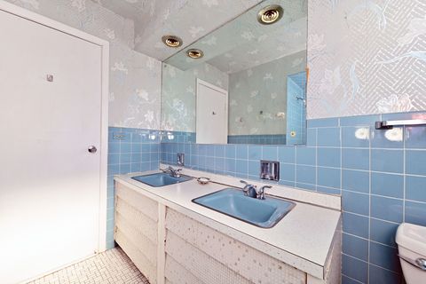 Tiny photo for 8926 Oak Park Avenue, Morton Grove, IL 60053 (MLS # 12571859)