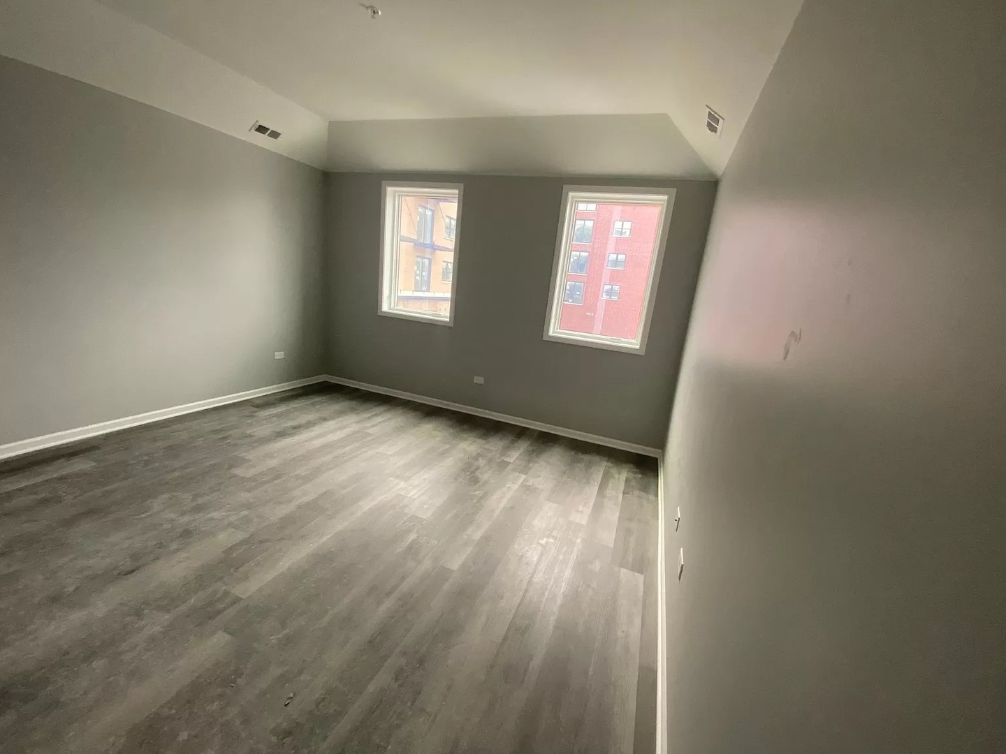 9 W Quincy Street B