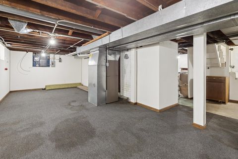 Tiny photo for 2808 Farnam Street, Davenport, IA 52803 (MLS # 12590808)