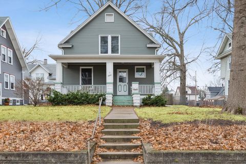 Photo of 2808 Farnam Street, Davenport, IA 52803 (MLS # 12590808)