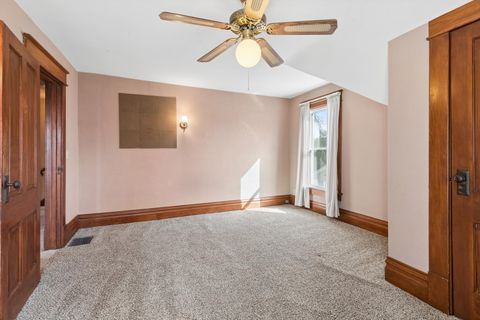 Tiny photo for 2808 Farnam Street, Davenport, IA 52803 (MLS # 12590808)