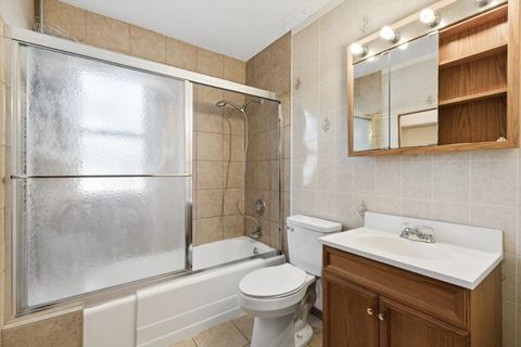 Tiny photo for 2808 Farnam Street, Davenport, IA 52803 (MLS # 12590808)