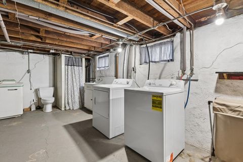 Tiny photo for 2808 Farnam Street, Davenport, IA 52803 (MLS # 12590808)