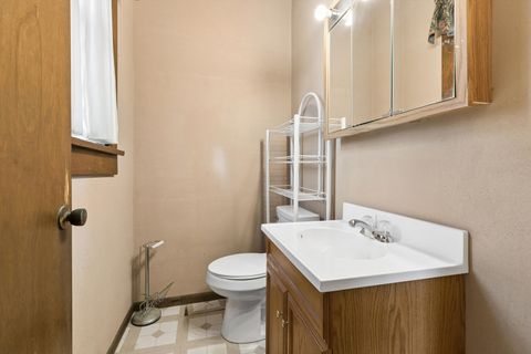 Tiny photo for 2808 Farnam Street, Davenport, IA 52803 (MLS # 12590808)