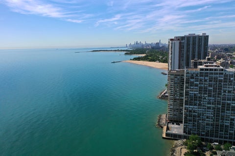 Tiny photo for 6301 N Sheridan Road #18E, Chicago, IL 60660 (MLS # 12718976)