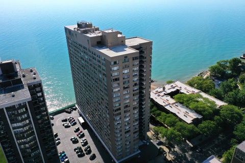 Tiny photo for 6301 N Sheridan Road #18E, Chicago, IL 60660 (MLS # 12718976)