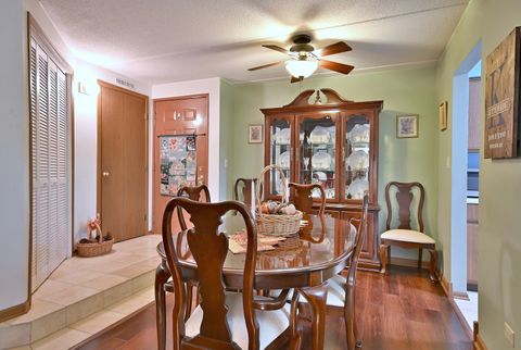Tiny photo for 6810 Joliet Road #5, Indian Head Park, IL 60525 (MLS # 12495860)