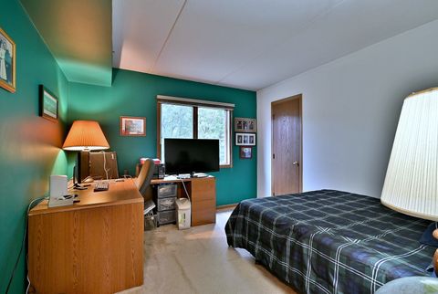 Tiny photo for 6810 Joliet Road #5, Indian Head Park, IL 60525 (MLS # 12495860)