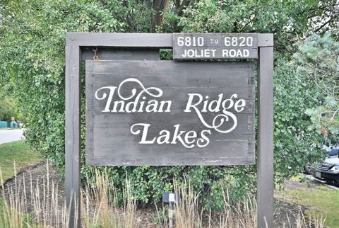 Tiny photo for 6810 Joliet Road #5, Indian Head Park, IL 60525 (MLS # 12495860)