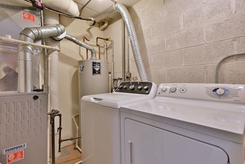 Tiny photo for 6810 Joliet Road #5, Indian Head Park, IL 60525 (MLS # 12495860)