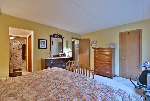 Tiny photo for 6810 Joliet Road #5, Indian Head Park, IL 60525 (MLS # 12495860)