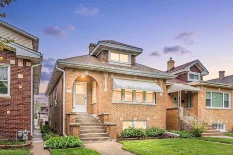 Photo of 3108 N 76th Avenue, Elmwood Park, IL 60707 (MLS # 12628839)