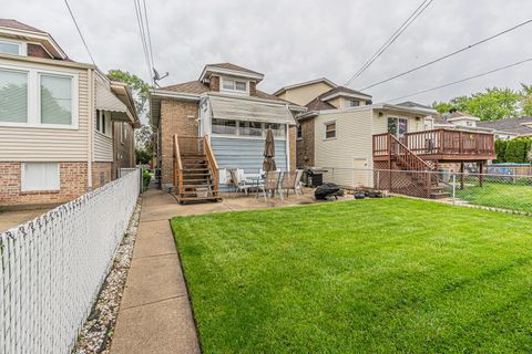 Tiny photo for 3108 N 76th Avenue, Elmwood Park, IL 60707 (MLS # 12628839)