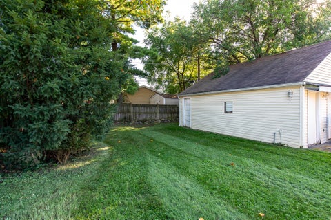 Tiny photo for 2109 W Pacific Avenue, Waukegan, IL 60085 (MLS # 12761734)