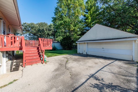 Tiny photo for 2109 W Pacific Avenue, Waukegan, IL 60085 (MLS # 12761734)