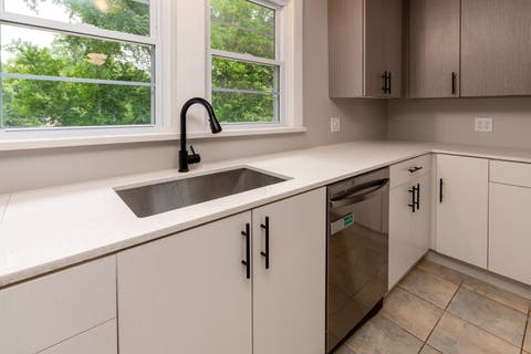 Tiny photo for 1010 W Jefferson Street, Carbondale, IL 62901 (MLS # 12652165)