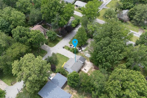Tiny photo for 1010 W Jefferson Street, Carbondale, IL 62901 (MLS # 12652165)
