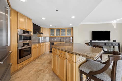 Tiny photo for 950 N Michigan Avenue #4202, Chicago, IL 60611 (MLS # 12665921)