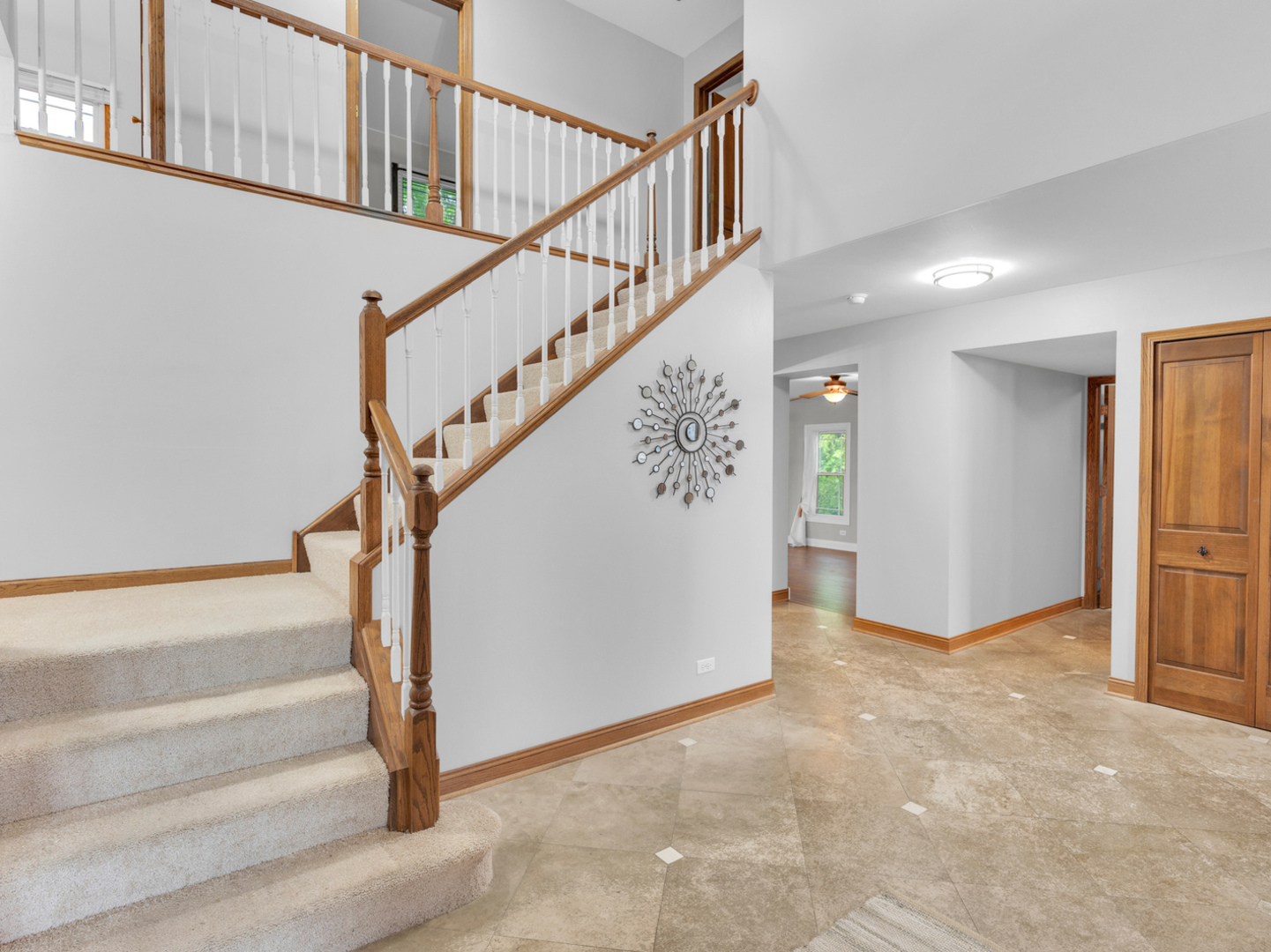904 Warwick Lane