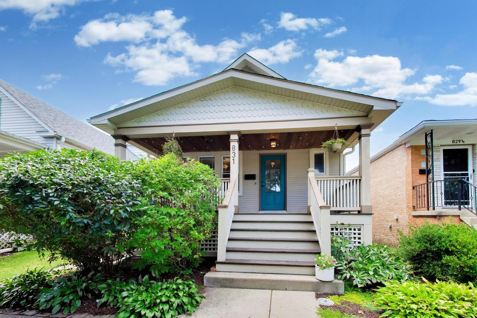 831 Thomas Avenue