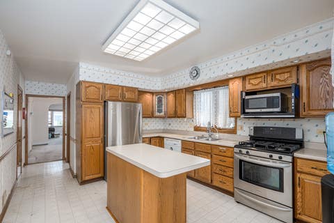Tiny photo for 5319 W Patterson Street, Chicago, IL 60641 (MLS # 12730243)
