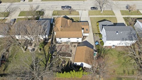 Tiny photo for 535 Weidner Road, Buffalo Grove, IL 60089 (MLS # 12620475)