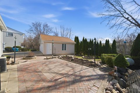 Tiny photo for 535 Weidner Road, Buffalo Grove, IL 60089 (MLS # 12620475)