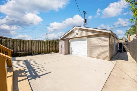 Tiny photo for 4810 S Lamon Avenue, Chicago, IL 60638 (MLS # 12721169)