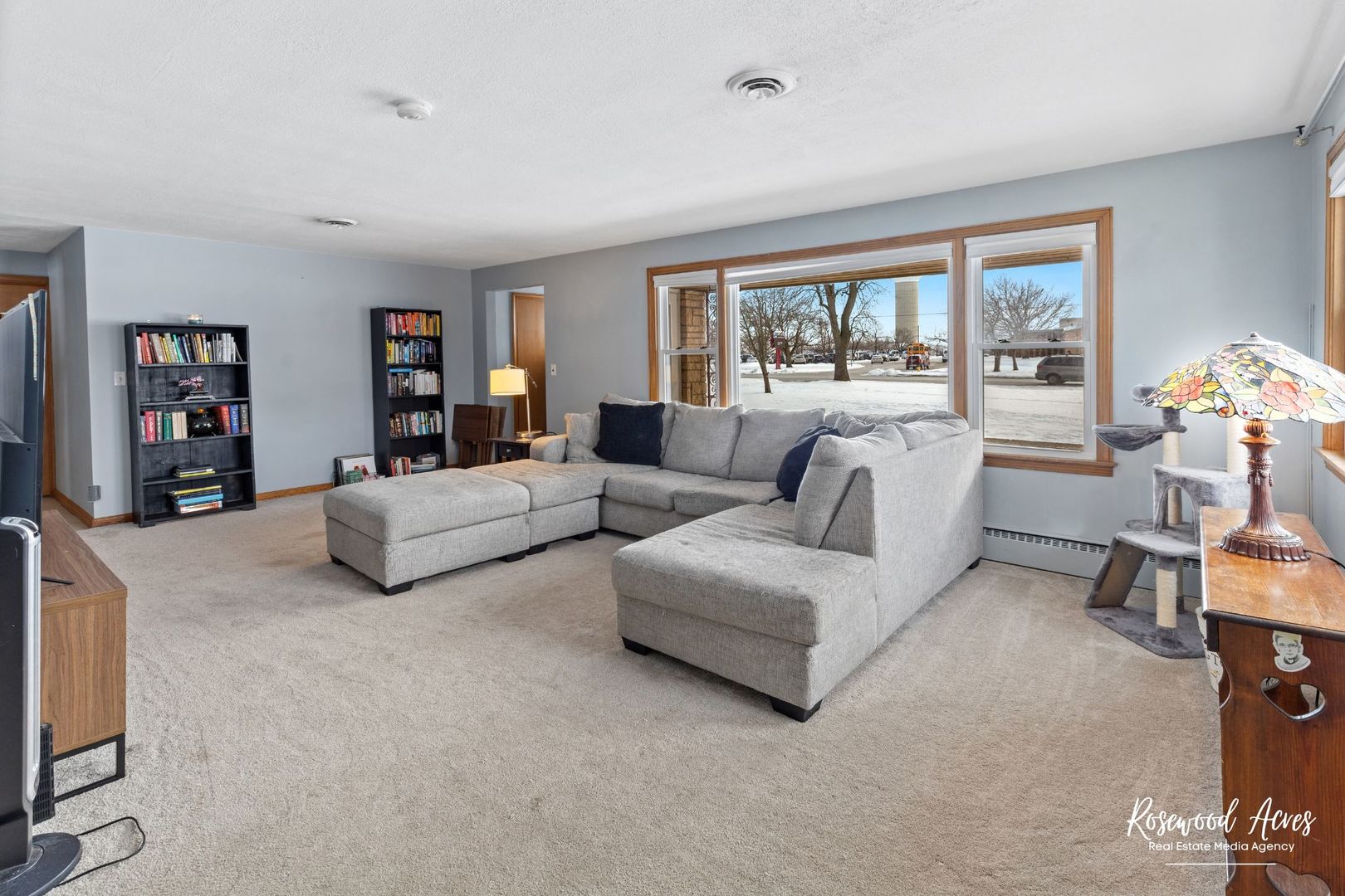 1135 W Jeffery Street