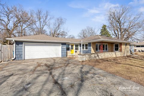 1135 W Jeffery Street Kankakee IL 60901