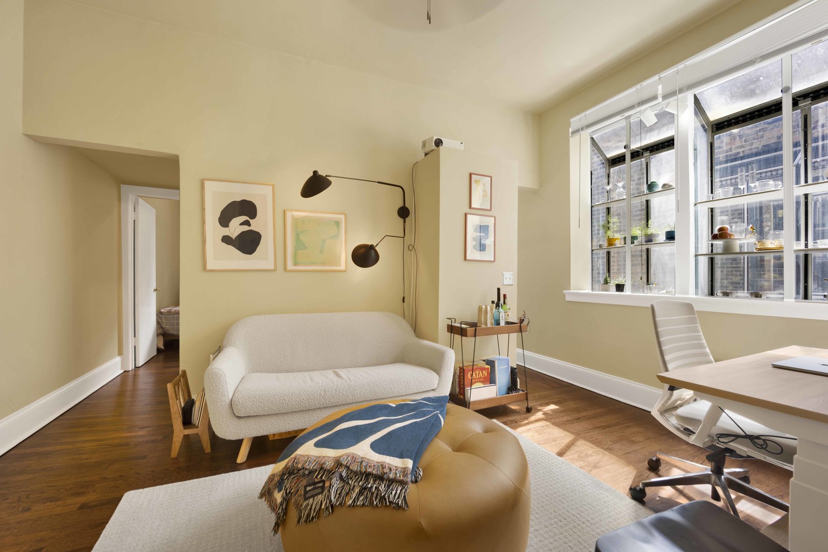 63 E Cedar Street 4B