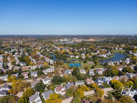 Tiny photo for 941 W CAMBRIDGE Court, Grayslake, IL 60030 (MLS # 12773819)